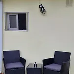 Double Bedroom With En-suite Bathroom Homestay *