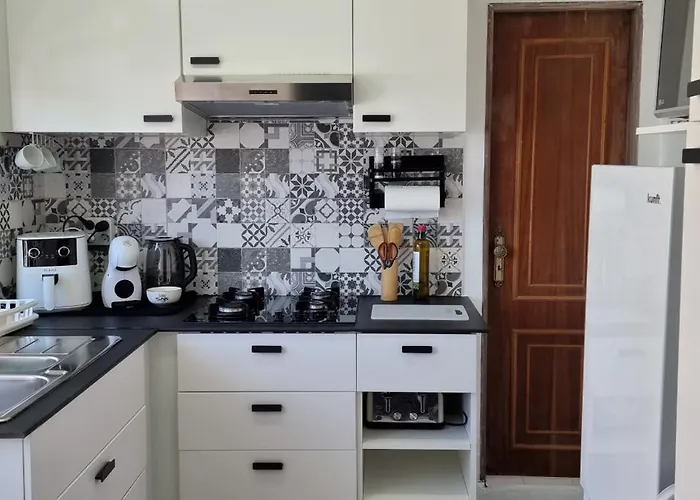 Double Bedroom With En-suite Bathroom Homestay